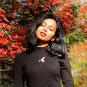 Meet your Posher, Zana